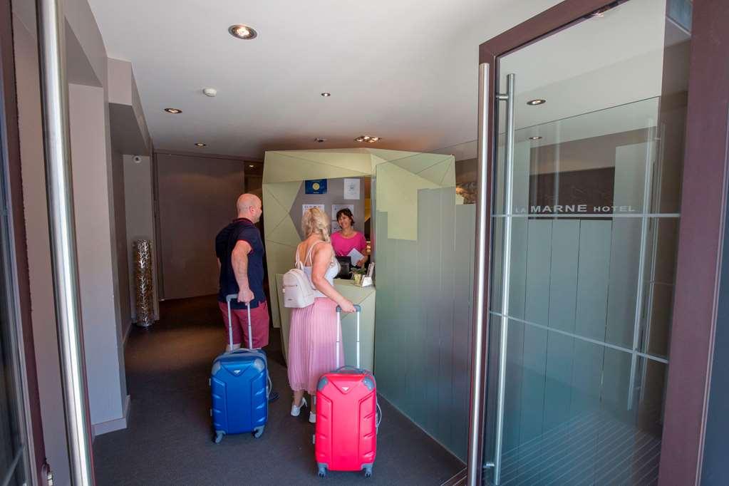 Cit'hotel De La Marne 2* Tarbes
