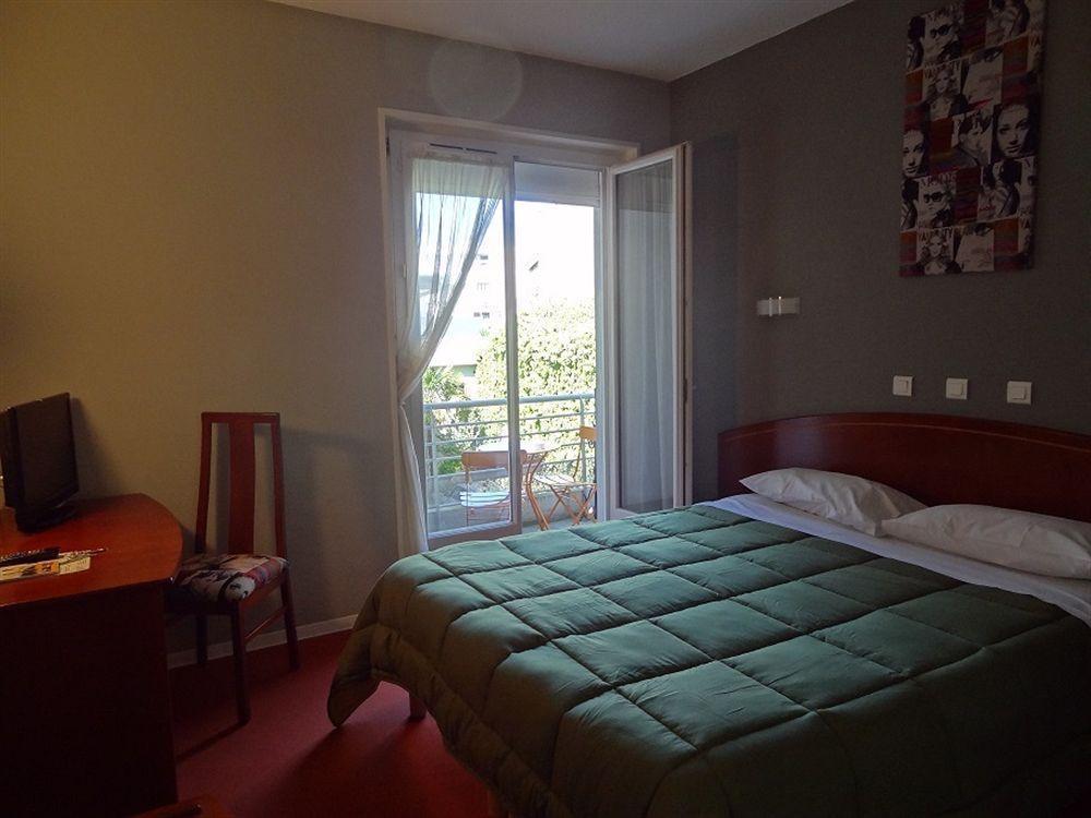Cit'hotel De La Marne 2* Tarbes